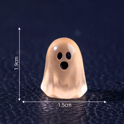 🎃 Must-Have Halloween Decor – 30pcs Cute Mini Ghost Figures 👻